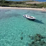 Wild Escape Island Bay Experience
