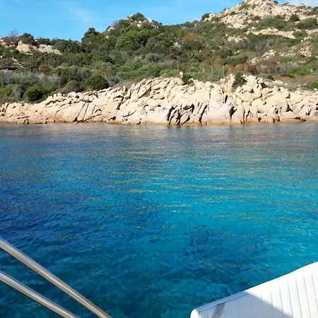 Botel Wild Escape Island Bay Experience Porto San Paolo (Sardinia)